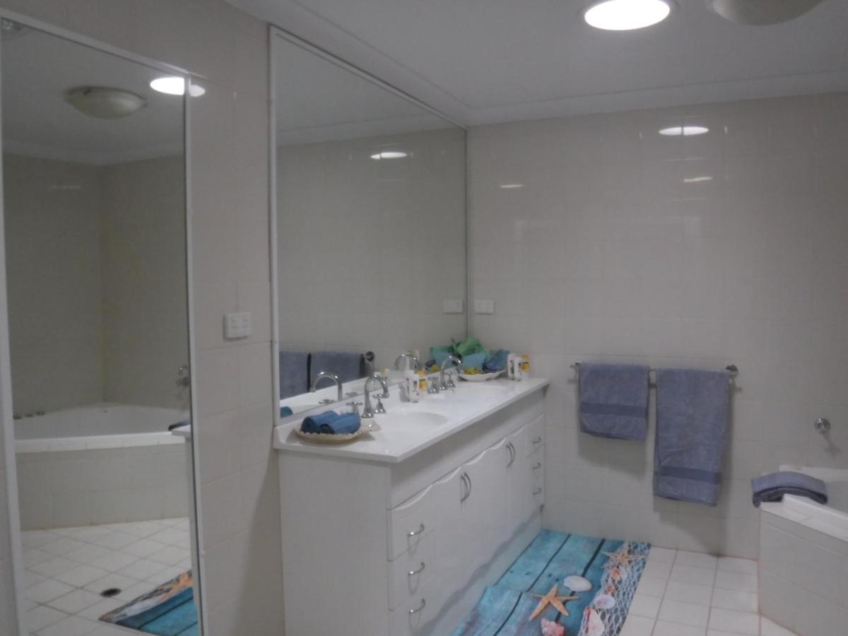 Meekatharra Outback Beach House Exterior photo